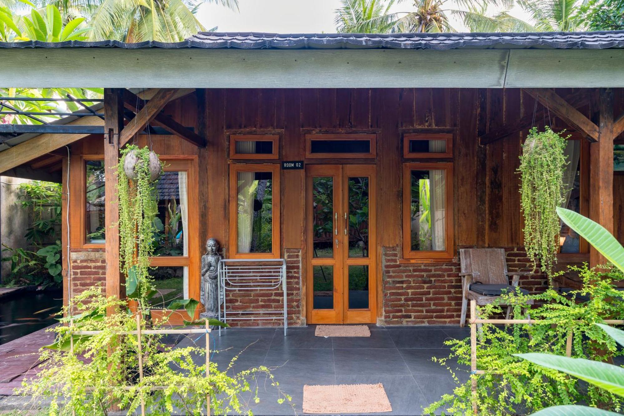Tahlia'S Villa Sorongjukung Екстериор снимка